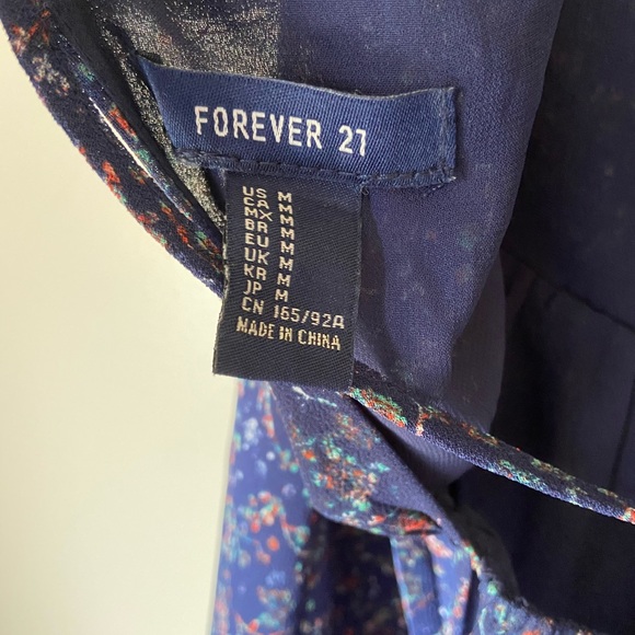 Forever 21 Floral Dress - Picture 3 of 3